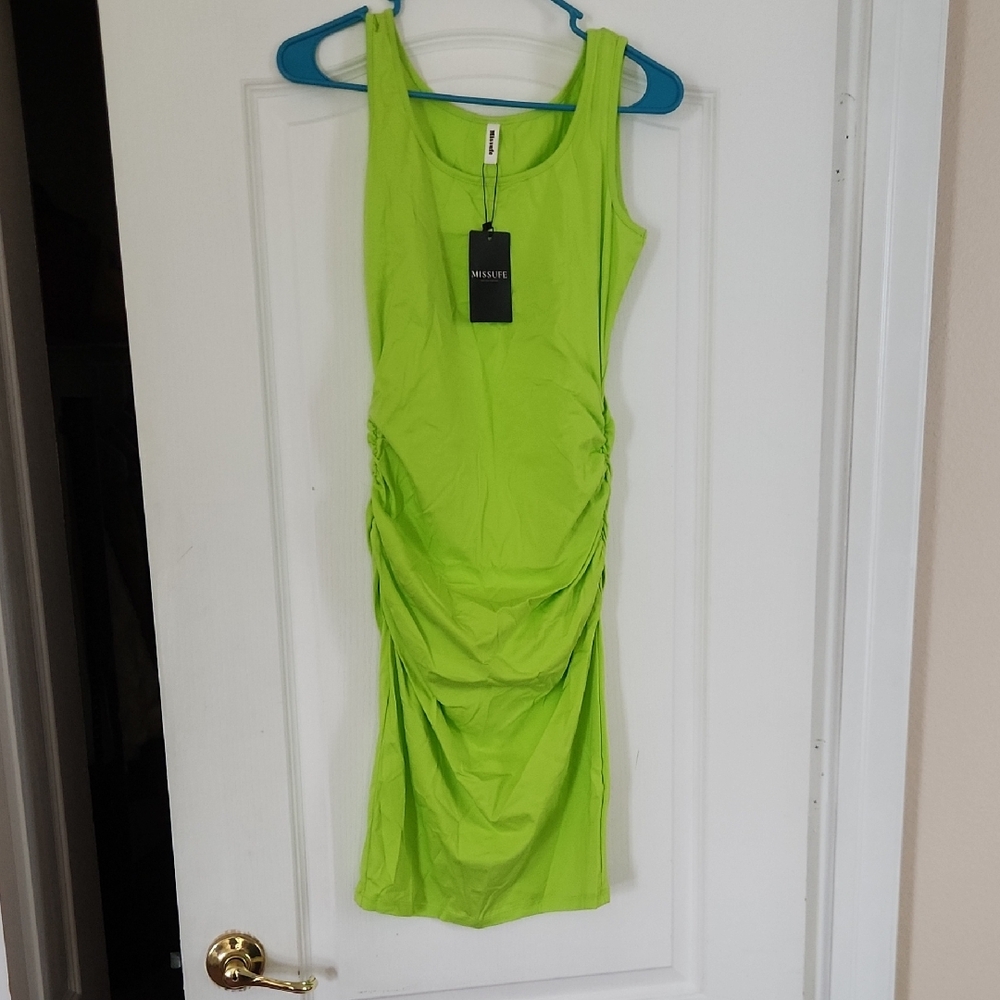 Green Sleeveless Dress